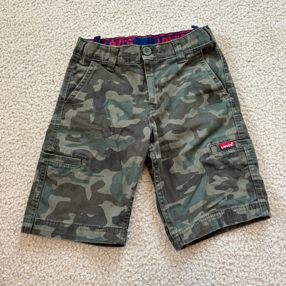 Levi's Boys Green Adjustable Waist Camouflage Cargo Shorts Size 10